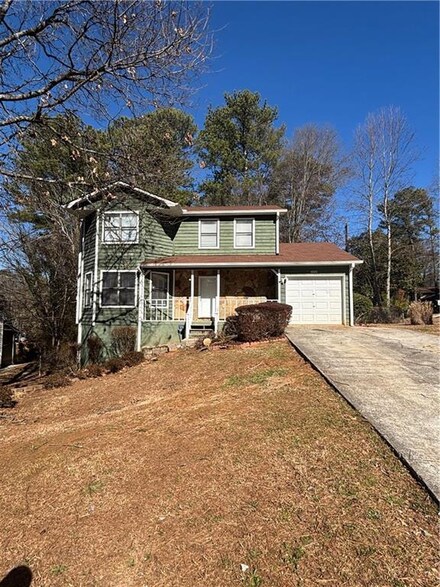 5250 Mountain Village Ct, Stone Mountain, GA 30083