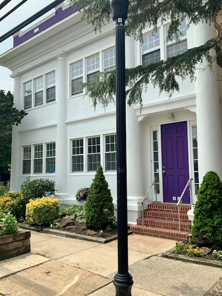 4021 Atlantic Ave, Atlantic City, NJ 08401