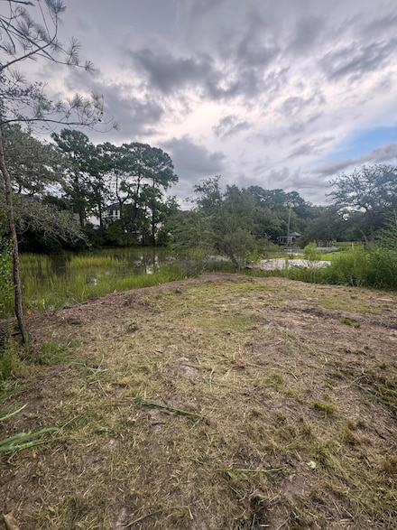 3020 S Shore Dr, Charleston, SC 29407