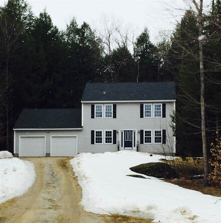 27 Madison Cir, Hillsborough, NH 03244
