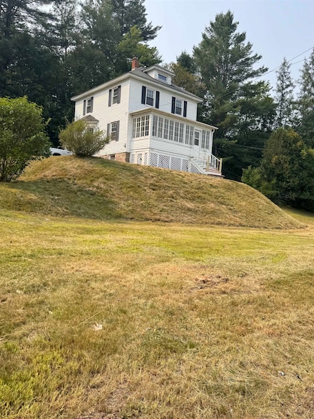 1895 Riverside Dr, Berlin, NH 03570