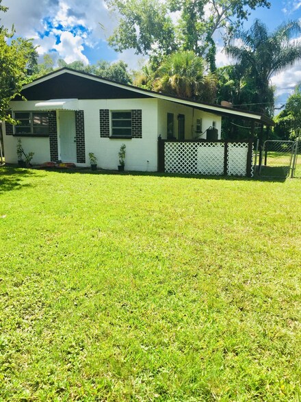 2535 N Palm Dr, Cocoa, FL 32926