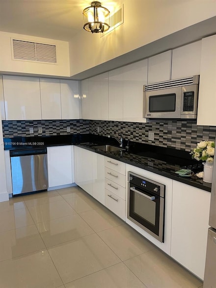 92 SW 3rd St Unit 3309, Miami, FL 33130