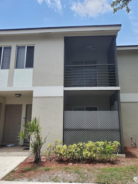 306 Gardens Dr Unit 202, Pompano Beach, FL 33069