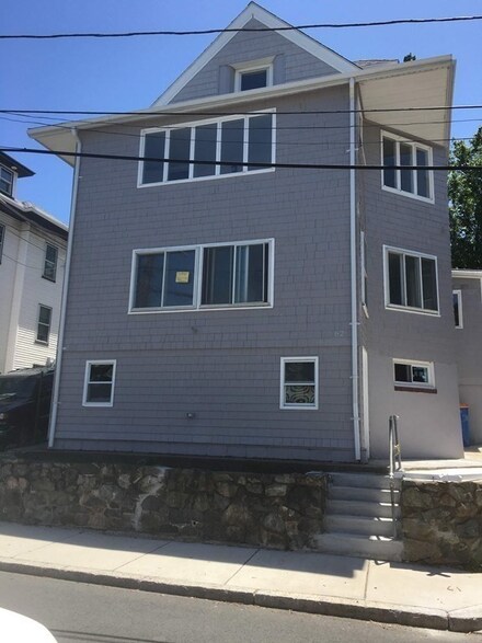 62 Park Ave Unit 2, Winthrop, MA 02152
