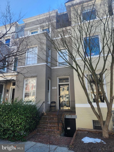 66 V St NW Unit 2, Washington, DC 20001