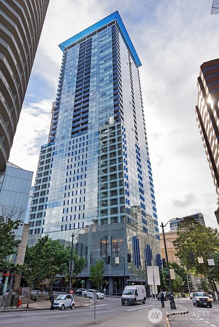 737 Olive Way Unit 2704, Seattle, WA 98101