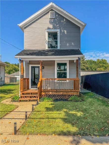 2357 Linden Ave, Zanesville, OH 43701