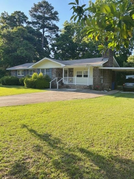 1114 Valley Forge Rd, Dothan, AL 36301