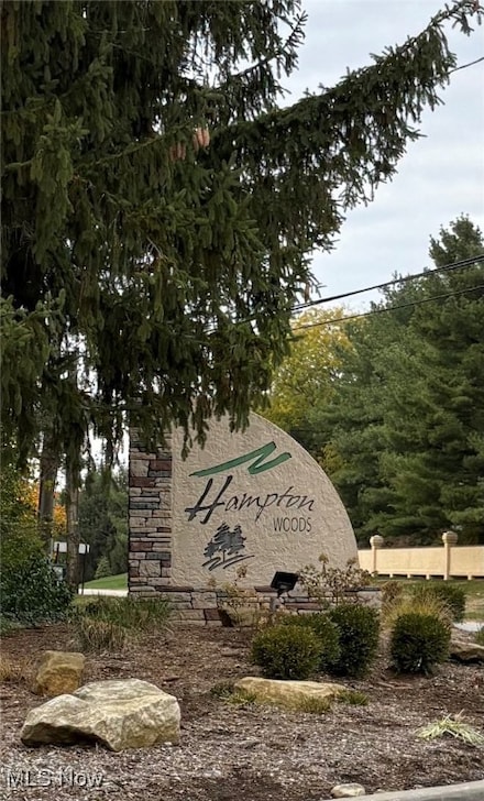 987 Hampton Ridge Dr Unit 987, Akron, OH 44313