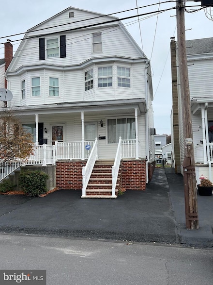 341 S Broad Mountain Ave, Frackville, PA 17931