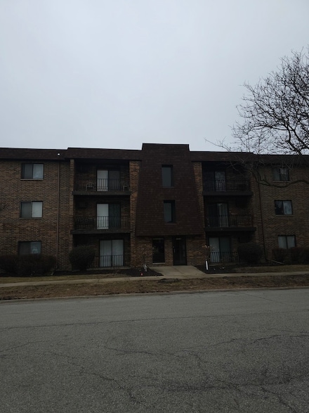 14536 S Muskegon Ave Unit 3B, Chicago, IL 60633
