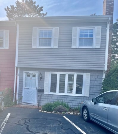 11 Railroad Ave Unit 5, Rockport, MA 01966