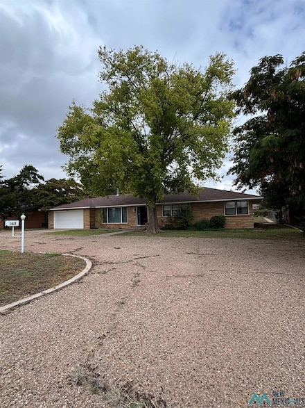 1420 E 21st St, Clovis, NM 88101