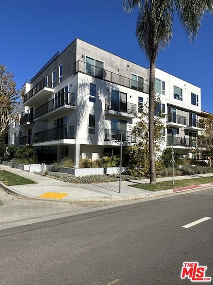 4806 Sylmar Ave Unit 302, Los Angeles, CA 91423
