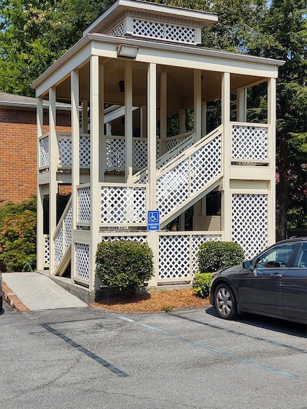 406 S Thornton Ave Unit 101, Dalton, GA 30720