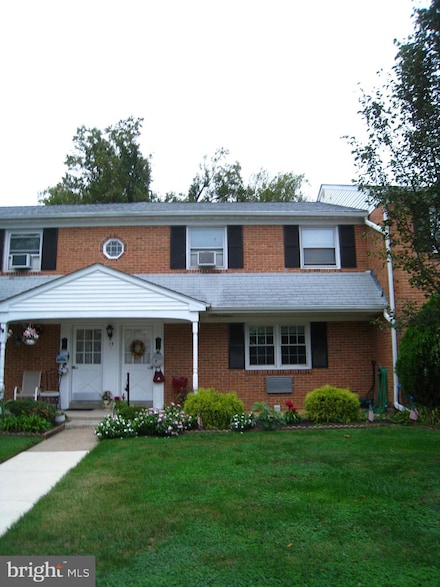 19 Sunnybrook Rd, Stratford, NJ 08084