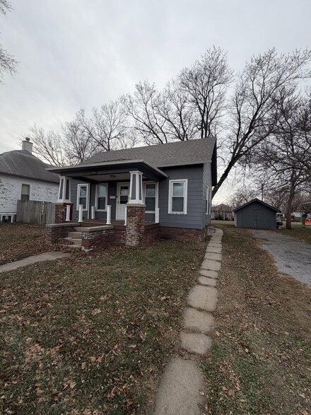 1406 S 2nd St, Norfolk, NE 68701