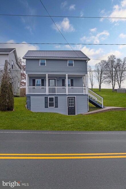 612 Main St, Hartleton, PA 17827