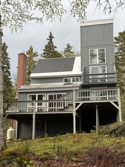 2011 Clark St, Carrabassett Valley, ME 04947