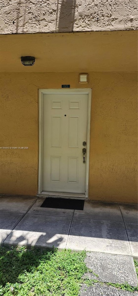 2985 W 80th St Unit 110, Hialeah, FL 33018