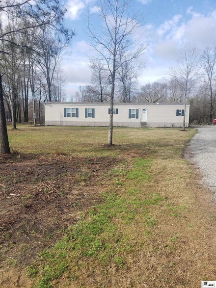 100 Tarver Rd, Mangham, LA 71259