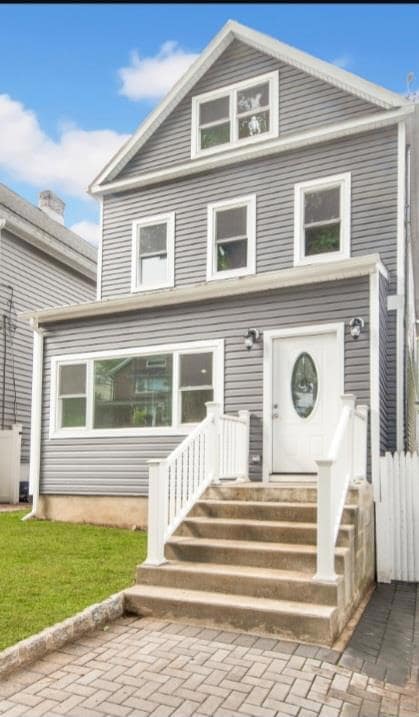 61 Edgewood Ave, Yonkers, NY 10704