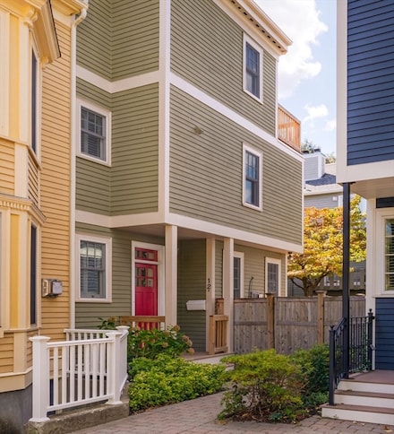 12B Watson St, Cambridge, MA 02139