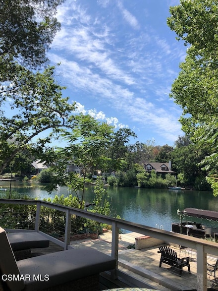 29303 S Lake Shore Dr, Agoura Hills, CA 91301