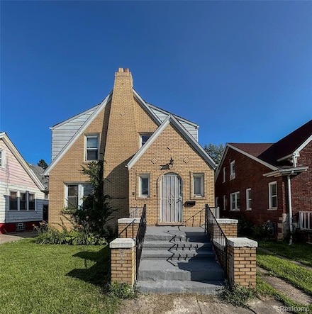 11824 Wilshire Dr, Detroit, MI 48213