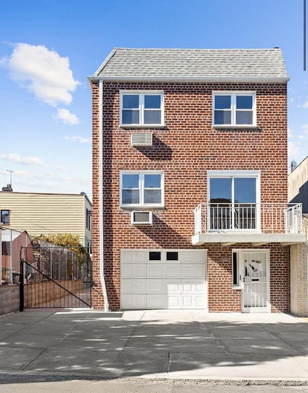 72-46 66th Place, Flushing, NY 11385