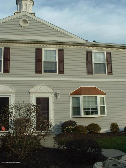 143 Patriot Cir, Mountain Top, PA 18707