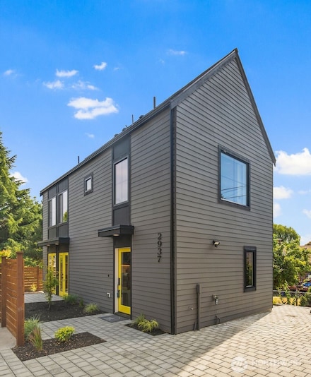 2937 36th Ave S, Seattle, WA 98144