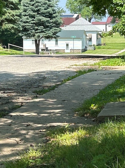 120 W Illini St, Virginia, IL 62691