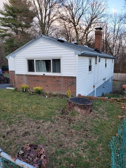 226 W Selden St, Mattapan, MA 02126