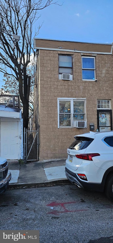 1866 E Wensley St, Philadelphia, PA 19134