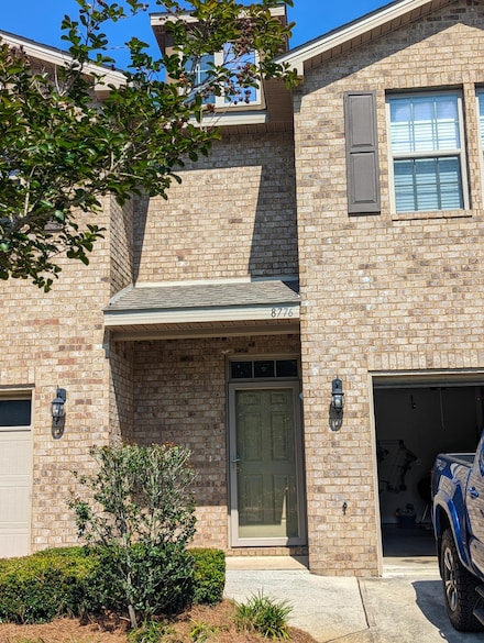 8766 Brown Pelican Cir, Navarre, FL 32566