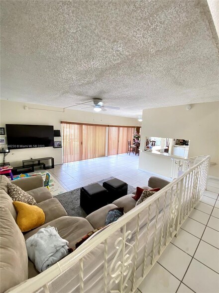 4850 SW 63rd Terrace Unit 421, Davie, FL 33314