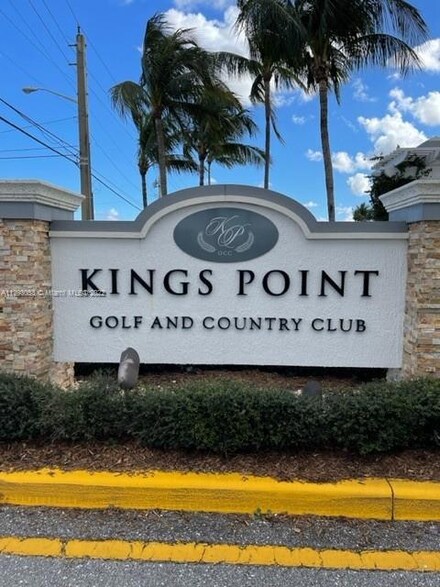637 Burgundy N Unit 637, Delray Beach, FL 33484