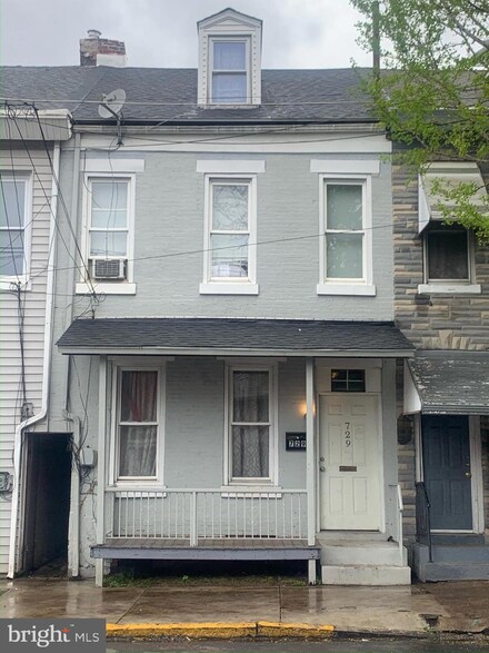 729 Chestnut St, Reading, PA 19602