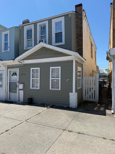 450 N Harrisburg Ave, Atlantic City, NJ 08401