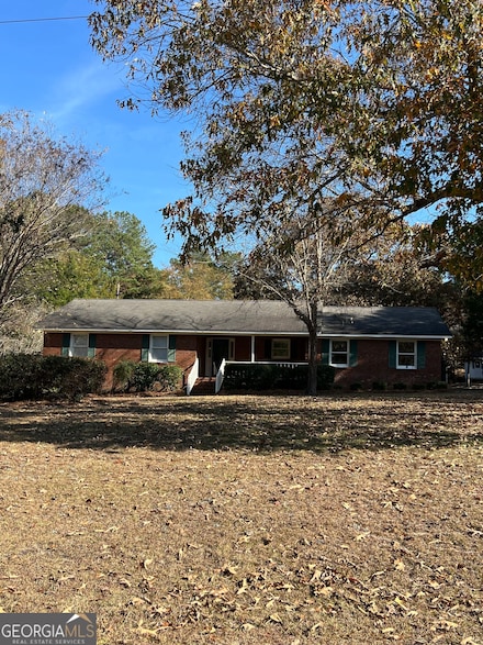 121 Wood Duck Rd, Cochran, GA 31014