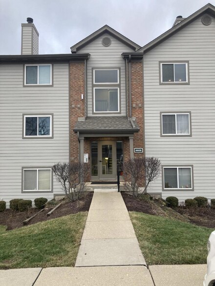 8909 Eagleview Dr Unit 8, West Chester, OH 45069