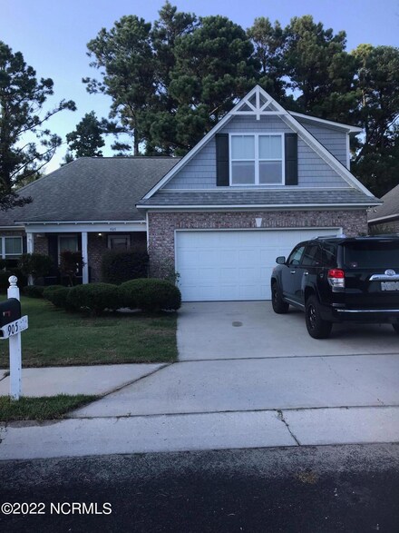 905 Kiwi Ln, Wilmington, NC 28412