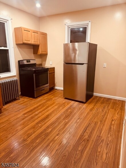 74 Sanford Place Unit 76, Newark, NJ 07106