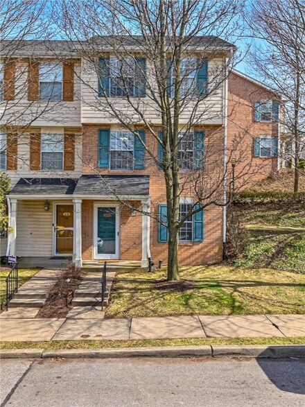 3254 Ward St, Pittsburgh, PA 15213