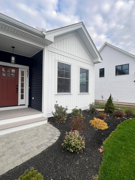 231 Sage Ln Unit 51, Portsmouth, NH 03801