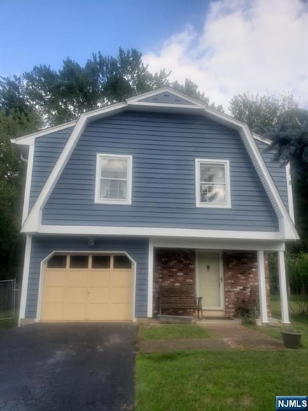 23 Van Ness Ave, Fairfield, NJ 07004