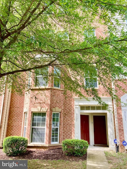 2627 Eastbourne Dr Unit 287, Woodbridge, VA 22191