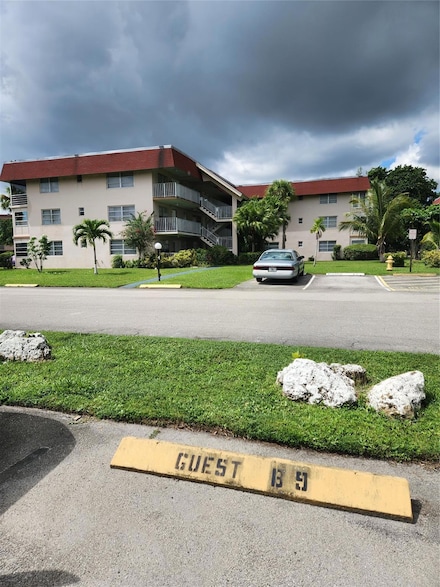 2901 NW 47th Terrace Unit 141A, Lauderdale Lakes, FL 33313